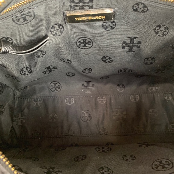 New Tory Burch Robinson Small Black Leather Tote - Picture 8 of 8